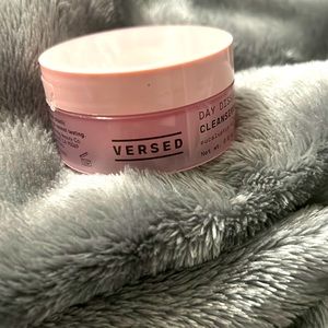 Versed cleansing balm